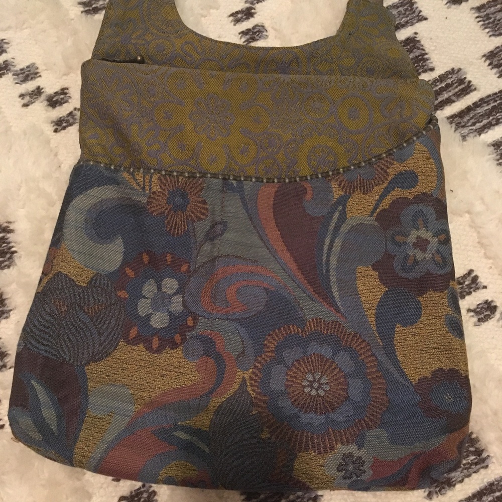 Maruca crossbody